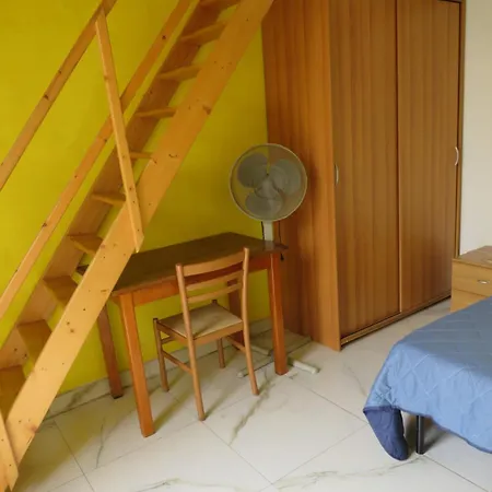 Appartement Tra Milano E Caronno Pertusella